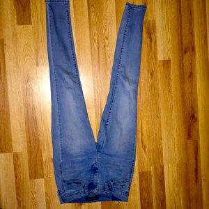 Aero High-Waisted Jeggings